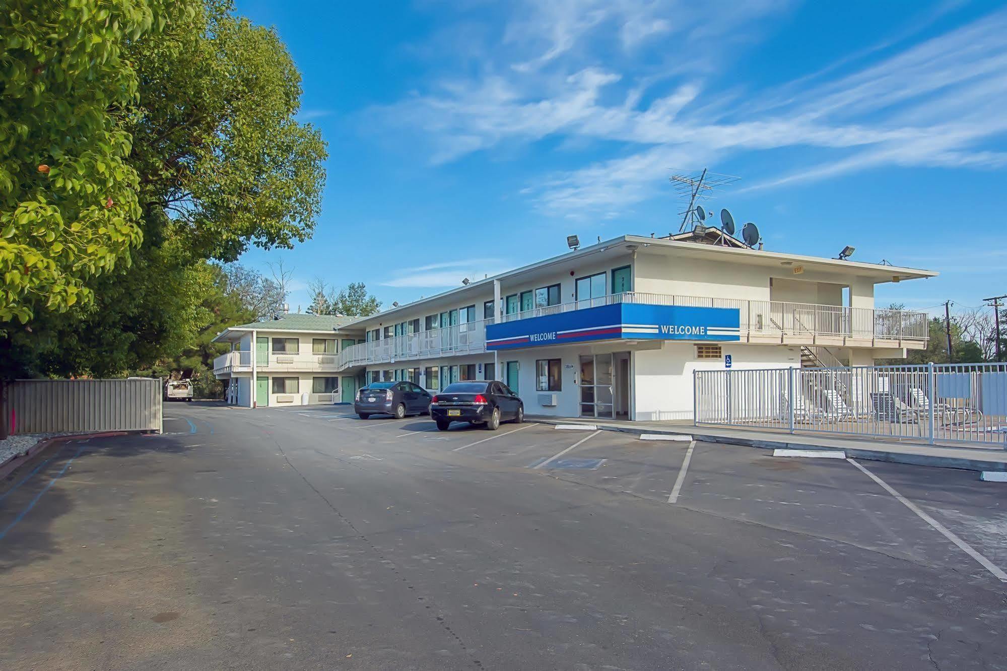 Motel 6-Red Bluff, Ca Ngoại thất bức ảnh